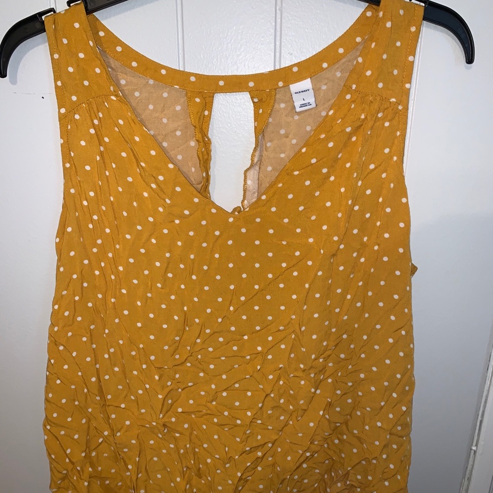 V Neck Sleeveless Loose Blouse w/ Back Opening